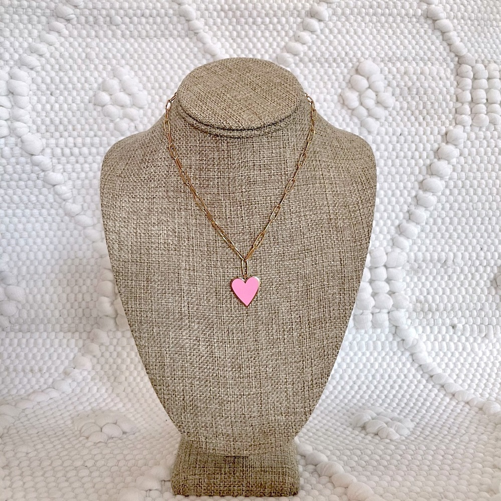 Pretty in pink paper clip heart necklace